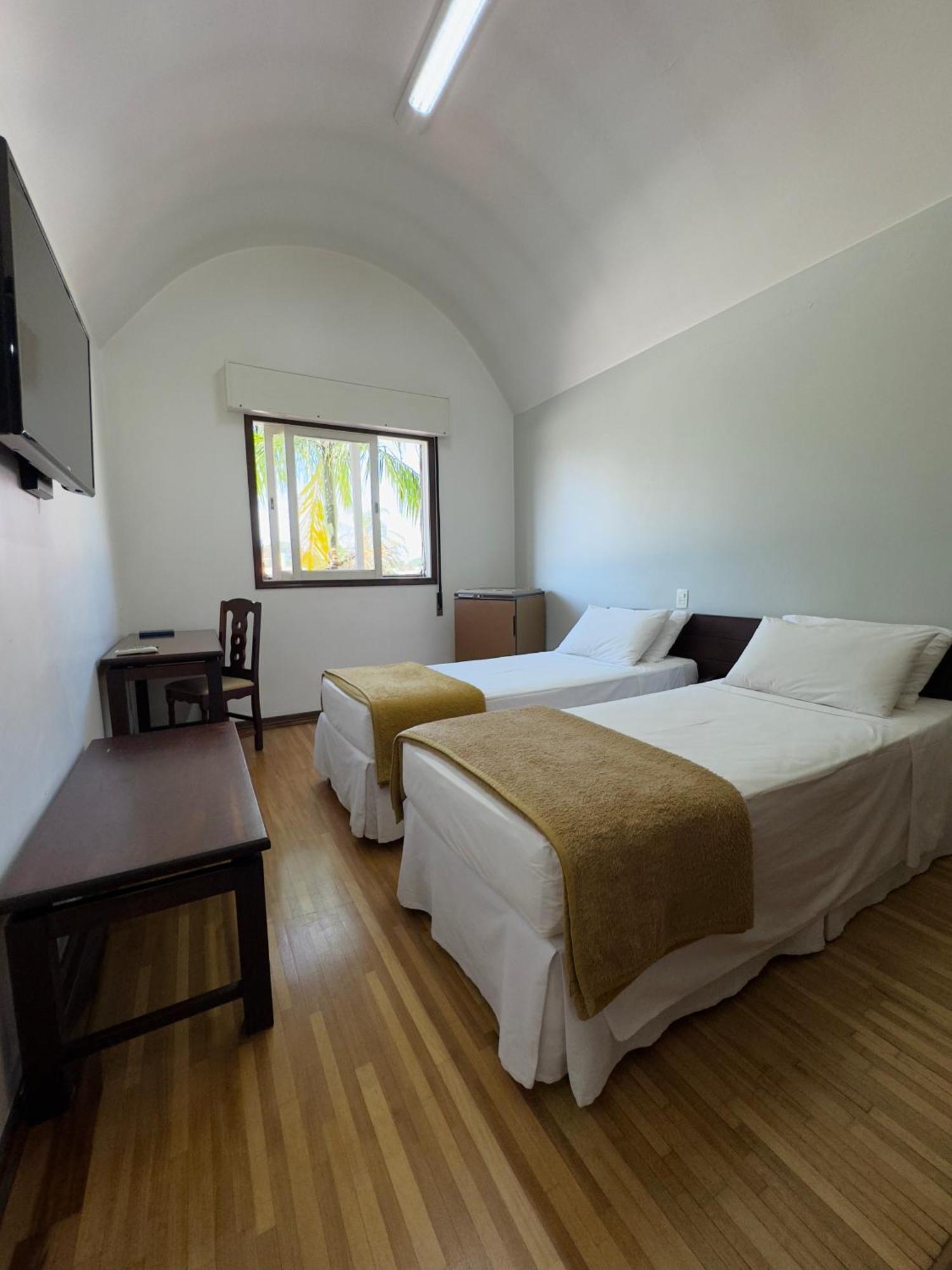 Arcadas Hotel Cacapava Esterno foto
